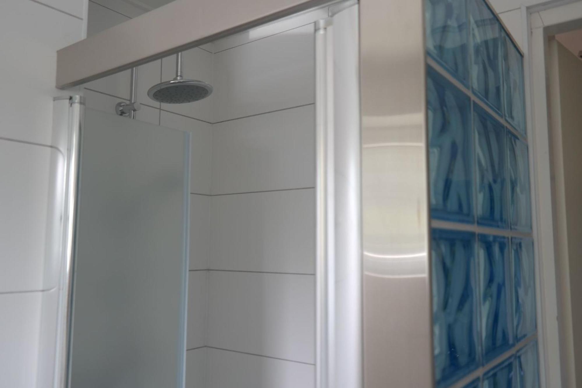 Merle 6 Pers Modern Holiday Home With Private Fenced Garden Anjum Zewnętrze zdjęcie